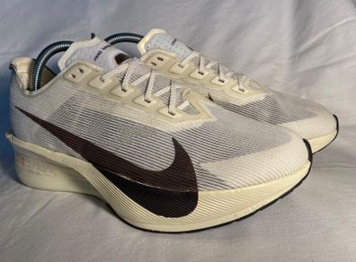 Nike Vaporfly 04