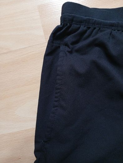 Nike Dri-Fit Shorts Shorts (( Authentic Age 11-12yrs))