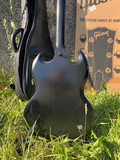 Gibson SG Raven Limited Edition 2021 Satin Ebony