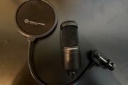 Audio-Technica AT2020  condenser microphone with K&amp;M pop filter