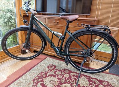 Cube Travel Pro Bicycle - As New - Only 975