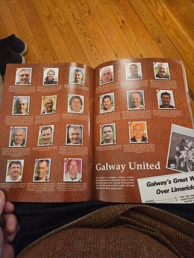 Eamonn 'chick' Deacy Testimonial.  1912 Aston Villa Legends  Vs Galway United X1/ West United X1. Incorporating official renaming of Terryland Park as Eamonn Deacy Park. First Edition Large Magazine In Good Condition.  See Photos For Same.