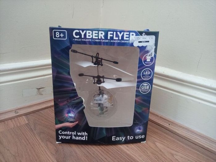 Cyber Flyer Toy