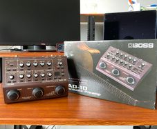 Boss Ad-10
