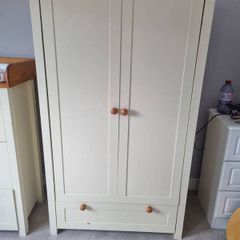 childs wardrobe
