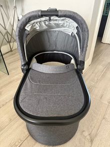 Uppababy carrycot V3 - Greyson