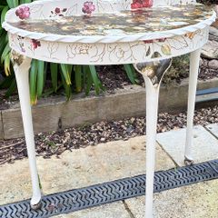 DemiLune Table