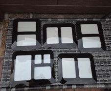 5 Retro curved black glass frames