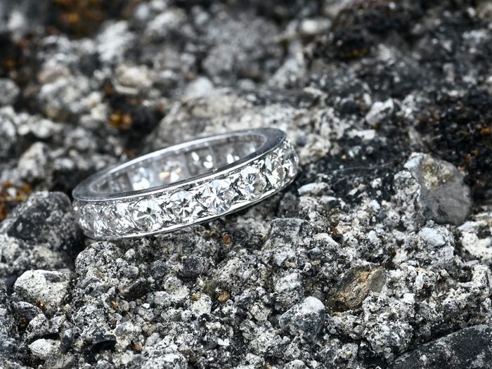Vintage 1960/70s Diamond Eternity Ring - 18ct