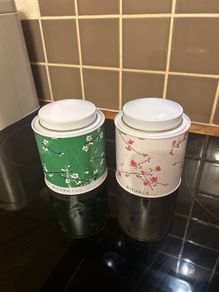 2 x Rituals Tea Tins
