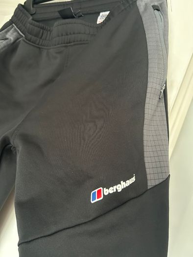 Monterrain tracksuits