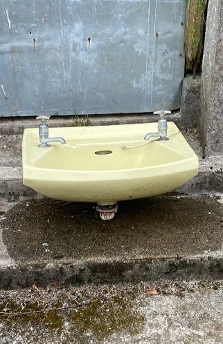 Vintage Yellow Wash Basin / Retro Sink with Taps
