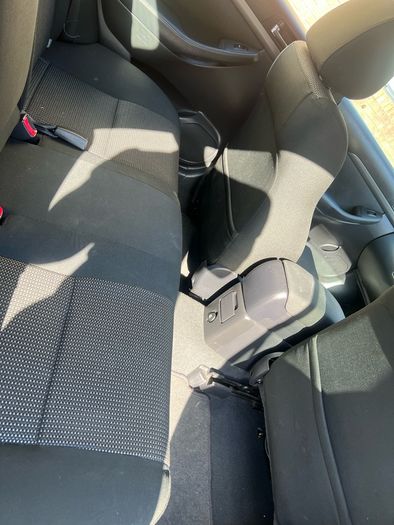 2007 Toyota Avensis Luna