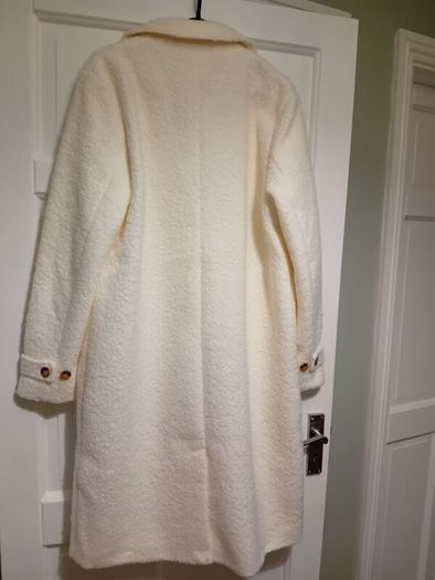Danish brand Kaffe - Teddy Coat - Warm off white colour - Size DK 40 UK 12 - BNWT RRP 150