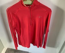 Nike Sports Top - L - Brand New