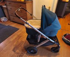 PRICE DROP uppababy vista v2 travel system double buggy