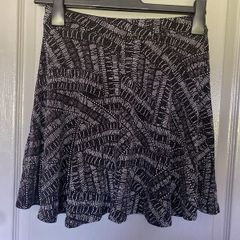 girls skirt