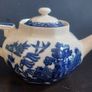Lovely True Vintage, Almost Antique Octagonal Willow Pattern Teapot by Royal Doulton, Circa 1930, Small Chip Under the Spout Image 6