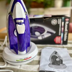 Russell Hobbs Freedom Cordless Iron (Mint Condition)