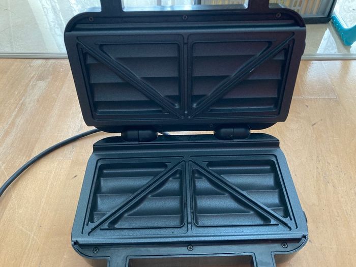 Sandwich Toaster, Breville