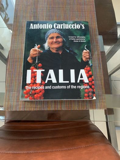 Antonia Carluccio Italia