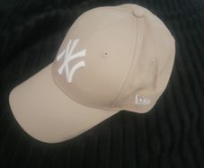 cap new just tried on and put back in plastic