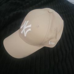 cap new just tried on and put back in plastic
