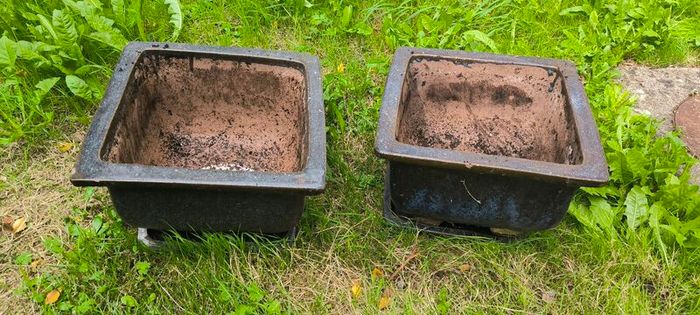 Garden Ceramic pot X 2