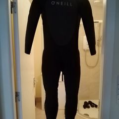 wetsuit