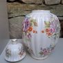 Large Vase or urn Image 3