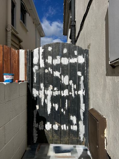 Painting & Decorating services