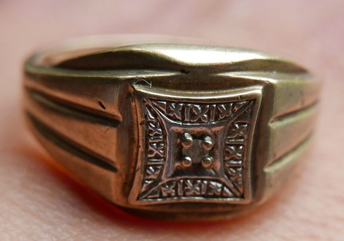 Vintage 9Ct Solid Yellow Gold 375 Diamond Mens Signet Ring 3,5g size S