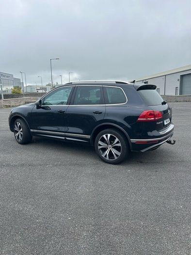 Volkswagen Touareg Crewcab