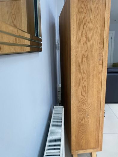 Solid Oak Bookcase / Display Cabinet - Excellent Condition