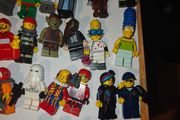 Lego Minifigures - 79 pieces