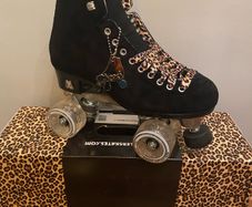 Moxi Panther Quad Roller Skates Size 5uk