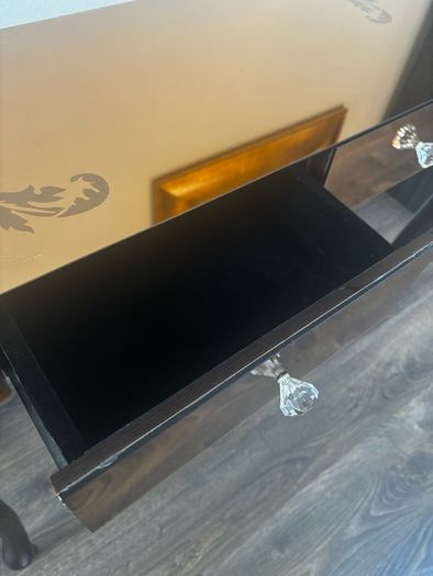 Glass hall table and mirror