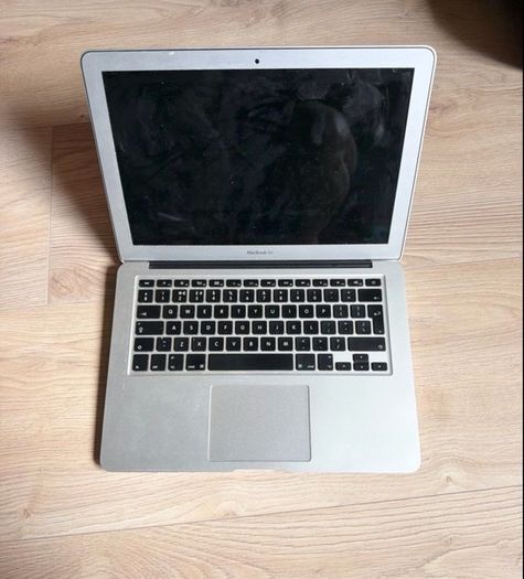 Apple MacBook Air 13 2014