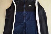 Boy's Underarmour tracksuit size L
