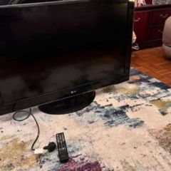 42" LG TV non smart w stand & remote
