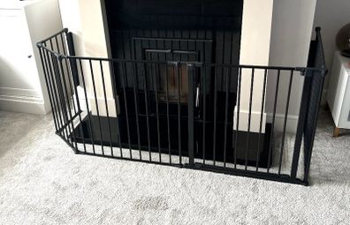 Babydan gate guard