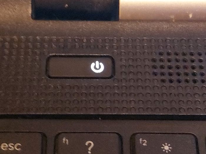 HP 350 G1, 15.6 inch Laptop, 4GB Ram, 500GB HDD Intel Core i3-4005U, 1.7GHz, Windows 10 Pro, Microsoft Edge, Chrome