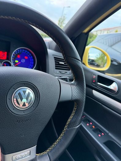 Volkswagen Golf GTI Pirelli Edition