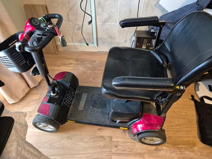 electric scooter