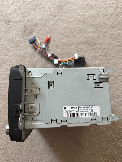 VW RCD 210 Bosch Car Radio/CD Player