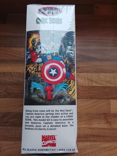 CAPTAIN AMERICA POLAR LIGHTS Marvel Plastic Model Kit 2004 Shrink-wrapped Sealed