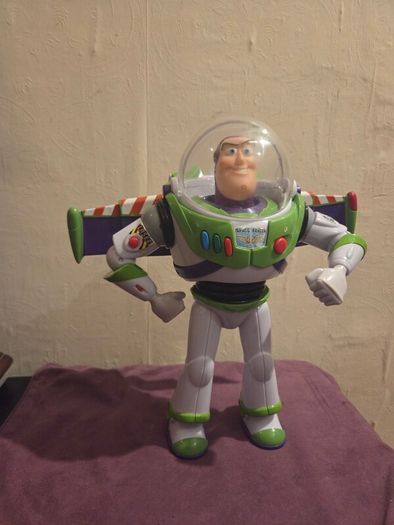 Talking Buzz Lightyear Action Figure