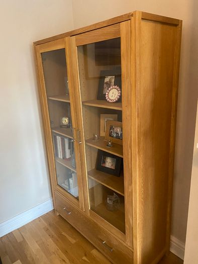 Display cabinet
