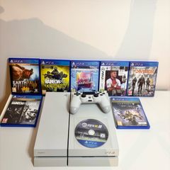 PS4 Glacier White 500gb with 8 Games