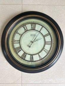 Large Mindy Brownes Clock
